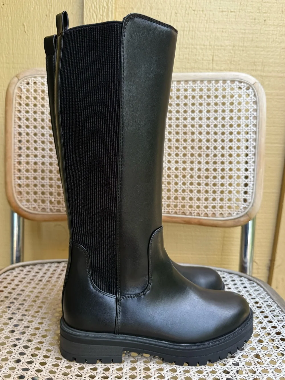 Wonder Nation Girls Size 1 Black Tall Chelsea Riding Boots Knee High Lug Sole
